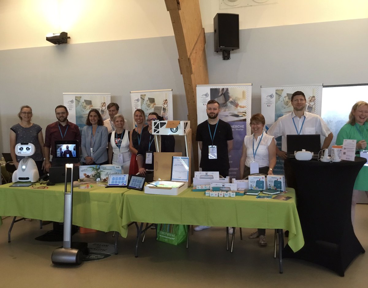 dane_nancy_metz's tweet photo. #RURALITIC #Vosges a ouvert ses portes au Centre des Congrès d'Épinal ! Une belle journée d'échanges autour de la #ruralité et du #numérique. Au plaisir de vous y retrouver lors du salon des usages et tables rondes !
#VR 
#TNE
#TEDi 
#inclusion
#ÉcoleInclusive
#ÉcoleNumérique https://t.co/982LS1L9bj