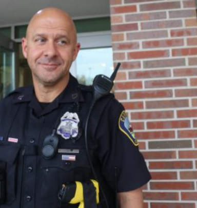 Edges_R_Us's tweet photo. @CarmelPD's own Sergeant Shane VanNatter who protects officers who are accused of wrongdoing by refusing to identify them or take the complaints...like he did for an officer Tony Lovitt who was accused of misconduct. #copwatch #tyrants #policereform #carmelindy #carmelpd #aclu https://t.co/QxXWCzmwei