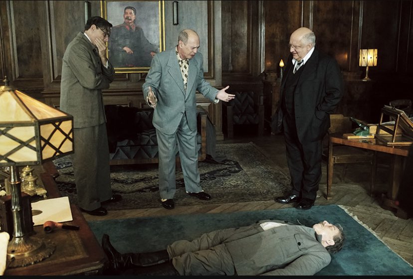 GregDNelson's tweet image. What are 4 comedies you can watch endlessly over and over?