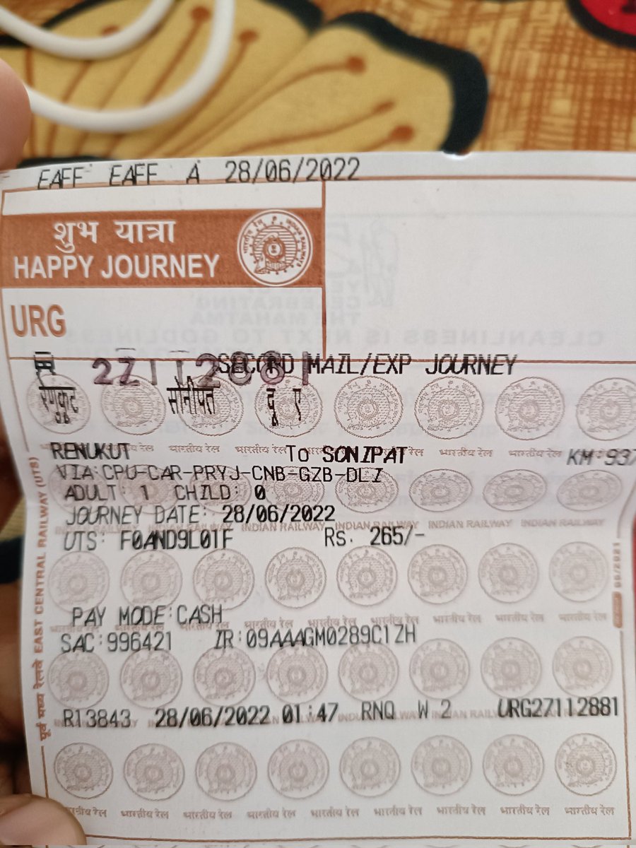 drbhaktilata's tweet photo. I have left a small suitcase (grey and military green colour) under the side seat near seat 67 inside coach S4 of Train number 18309 SBP JAT reaching Jammu today (Thurs 29th June) at 2pm. Attach is my tkt https://t.co/9nTx1P0xKV https://t.co/yJEAxRiiN9