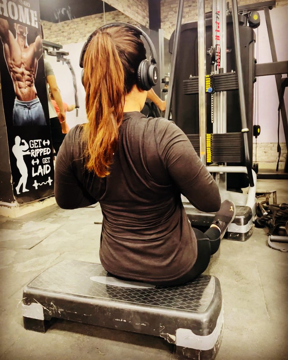 khushbookhan390's tweet photo. Make every workout count.

#morningexercise #morningmotivation https://t.co/aF9aSp8NRk