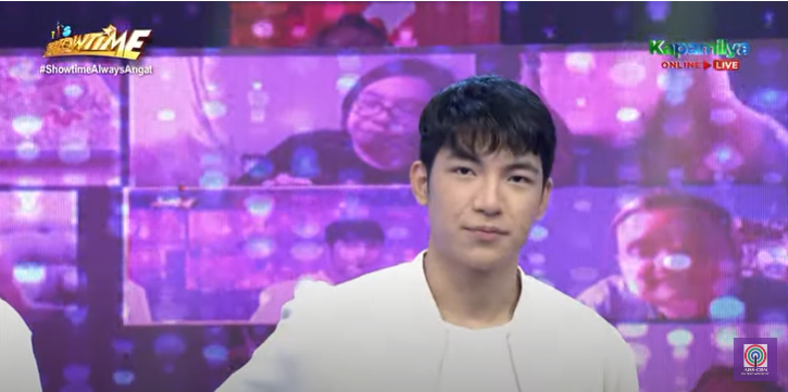 D_marianne23's tweet photo. Our gwapong Chinito Darren  on It's Showtime! 

DARREN ON SHOWTIME
#DarrenEspanto @Espanto2001 https://t.co/RhAUmkKo3n