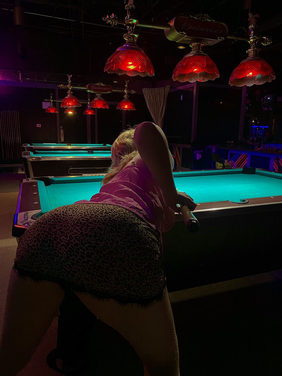 yearnoclock's tweet image. its my birthday thank u in advance