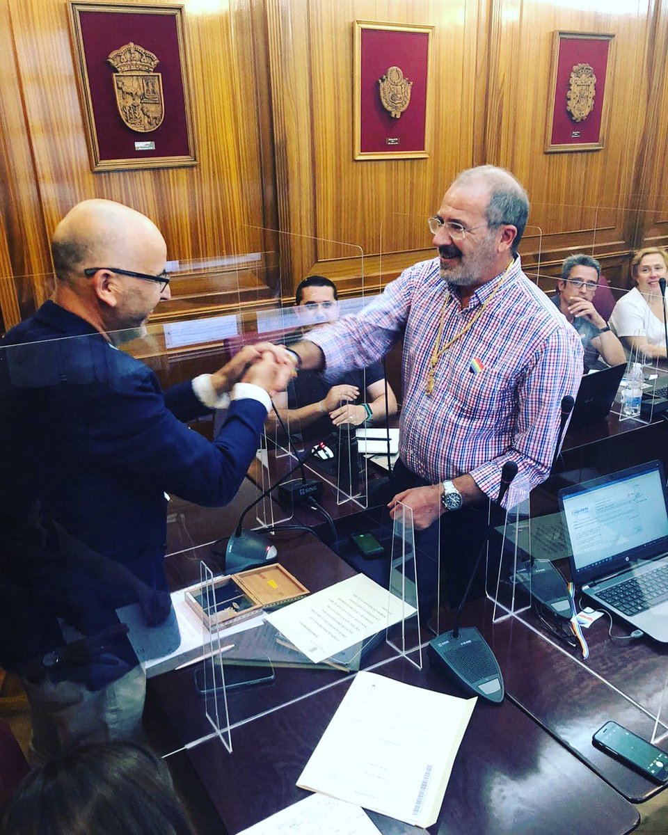 PP Santa Fe, El Jau y Pedro Ruiz tweet media