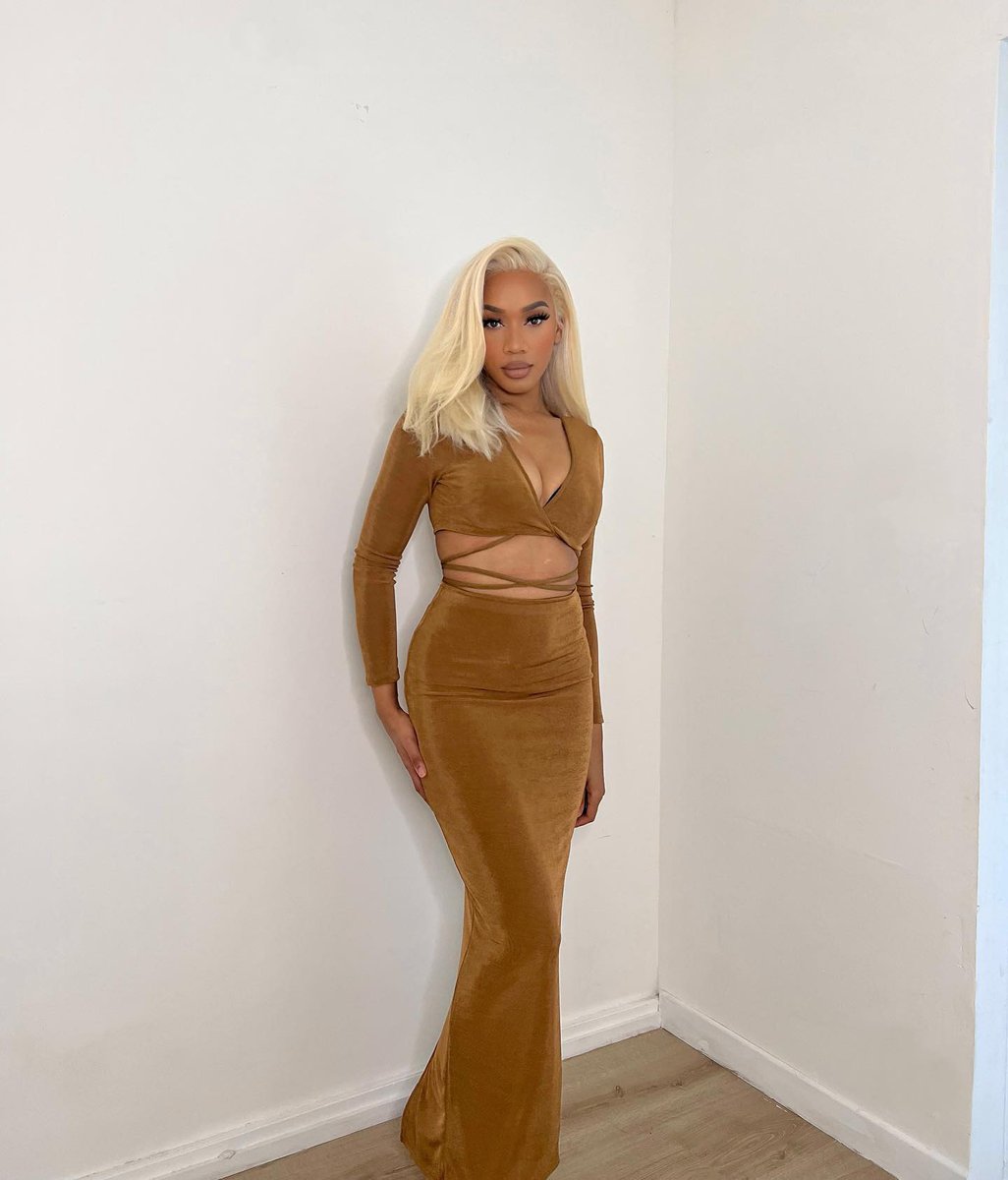 IseeHair's tweet photo. 1 of 1, no prototype 👱🏽‍♀️@viewfrom.mina
#iseeprincess Hair: 200% Density Color 613 Brazilian Body Wave 24inch Lace Front Wig🔥
Use code: Beauty10 for 10$ OFF
Hair Link in Bio✅
#iseehairbeauties #iseewigs #iseeprincess #hairstyles #haircolor #blondhair #hairblowout https://t.co/hpRFSPCSYs