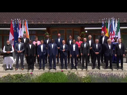 IWASInstitute's tweet photo. #WorldWrap
1⃣🇮🇳India prime minister attends G7 at 🇩🇪SchlossElmau followed by visit to 🇦🇪UAE
2⃣🇫🇮Finland 🇸🇪Sweden advance to join NATO as 🇹🇷Turkey retracts opposition
3⃣🇺🇸US accuses 5 firms in 🇨🇳China of supporting Russia's military
4⃣Xinjiang import ban starts in 🇺🇸US
1/3 #news https://t.co/1s0YmKMhRv