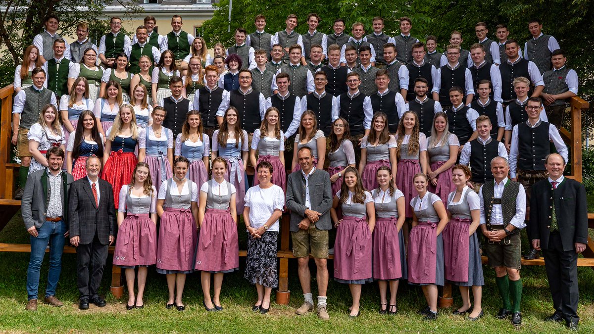 An der HBLFA Raumberg-Gumpenstein fand am 24. Juni 2022 die feierliche Übergabe der Maturazeugnisse statt.