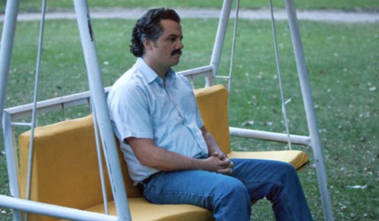 willreedsimons's tweet photo. How I feel waiting for the #guardianfootballweekly bunch to remember they are a podcast and not a touring circus @maxrushden @bglendenning @jonawils @jonathanliew @barneyronay https://t.co/uBCcnNOT7C