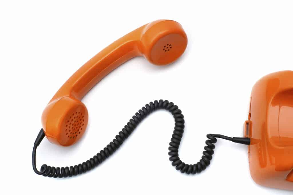 AACP_Physicians's tweet photo. Rural &amp; remote patients who rely on phone consults will miss out on essential medical care when phone consult items end on 30 June. AACP urges @Mark_Butler_MP 
 &amp;  @Emma4Dobell  to ensure patient rebates for phone consults continue. Read more: https://t.co/r2J9PeXdCJ https://t.co/ygs3znEM4D