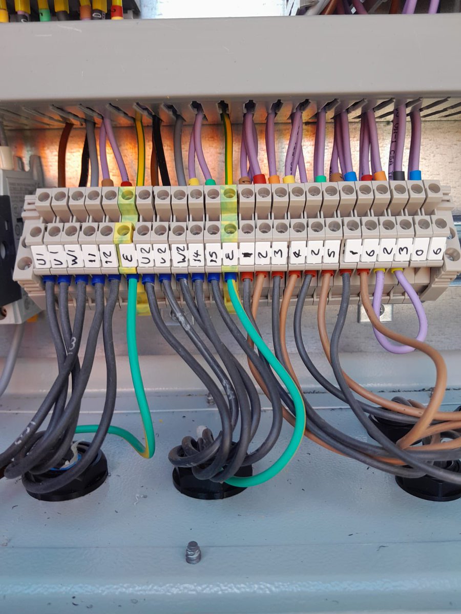 Pump station commissioning carried out by our engineers.
#engineer #basement #pump #sewage #london