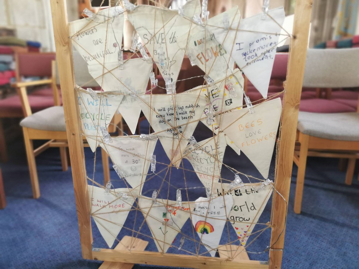 PoHornchurch's tweet photo. This is our last #EcoBunting post. More than 200 pennants; over 70 days of posts. What an amazing #communityproject! 
You can still see the bunting in church. #EcoChurch #environment @Guli_FD @MessyChurchInHx @LynneCullens @ARochaUK @chelmsdio @archbarking @HornchurchLife https://t.co/jNH0wM6MYK