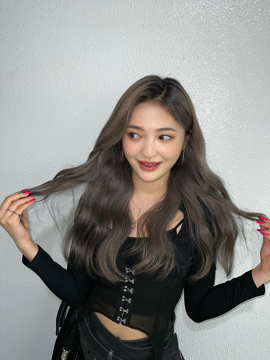 bb_fancafe's tweet photo. 220629 choyeon fancafe update 
#CHOYEON #초연
#BUGABOO #버가부 https://t.co/sbH9gvBoTa