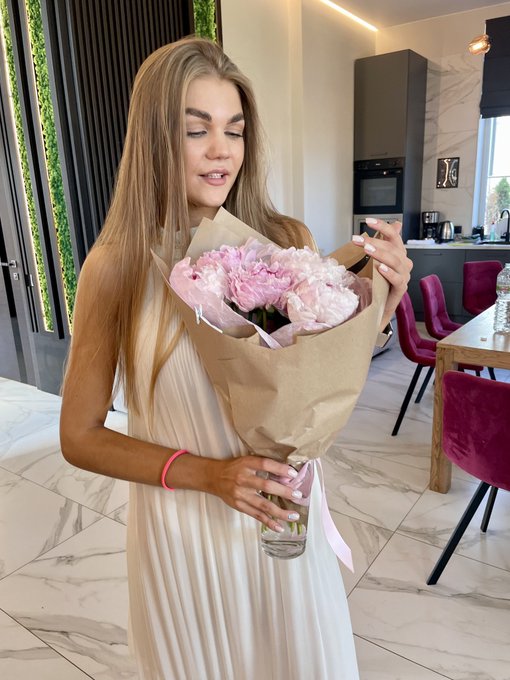 Happy birthday to me 🌸  #AC https://t.co/Wp8RvuUWyq<a href="/tag/ac"class="tags">&#35;AC</a>