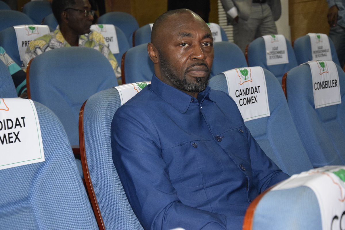 AFI_CI's tweet photo. Un pas de géant😀pour les footballeurs ivoiriens. L'@AFI_CI, à travers le président @Domoraud_17,a été élue ce mardi au comité exécutif de la Fédération Ivoirienne de Football. Pour faire entendre🙉un peu plus encore la voix des joueurs⚽️👏💪
@arudin26 @maxigr04del @KoloToure28 https://t.co/rukzTz79en