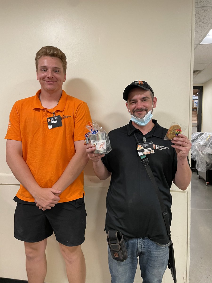 Happy Pride Day @ 0963. Diversity and Inclusion is fundamental… Proud to support our LGTBQ community. Love is love #HappyPrideDay