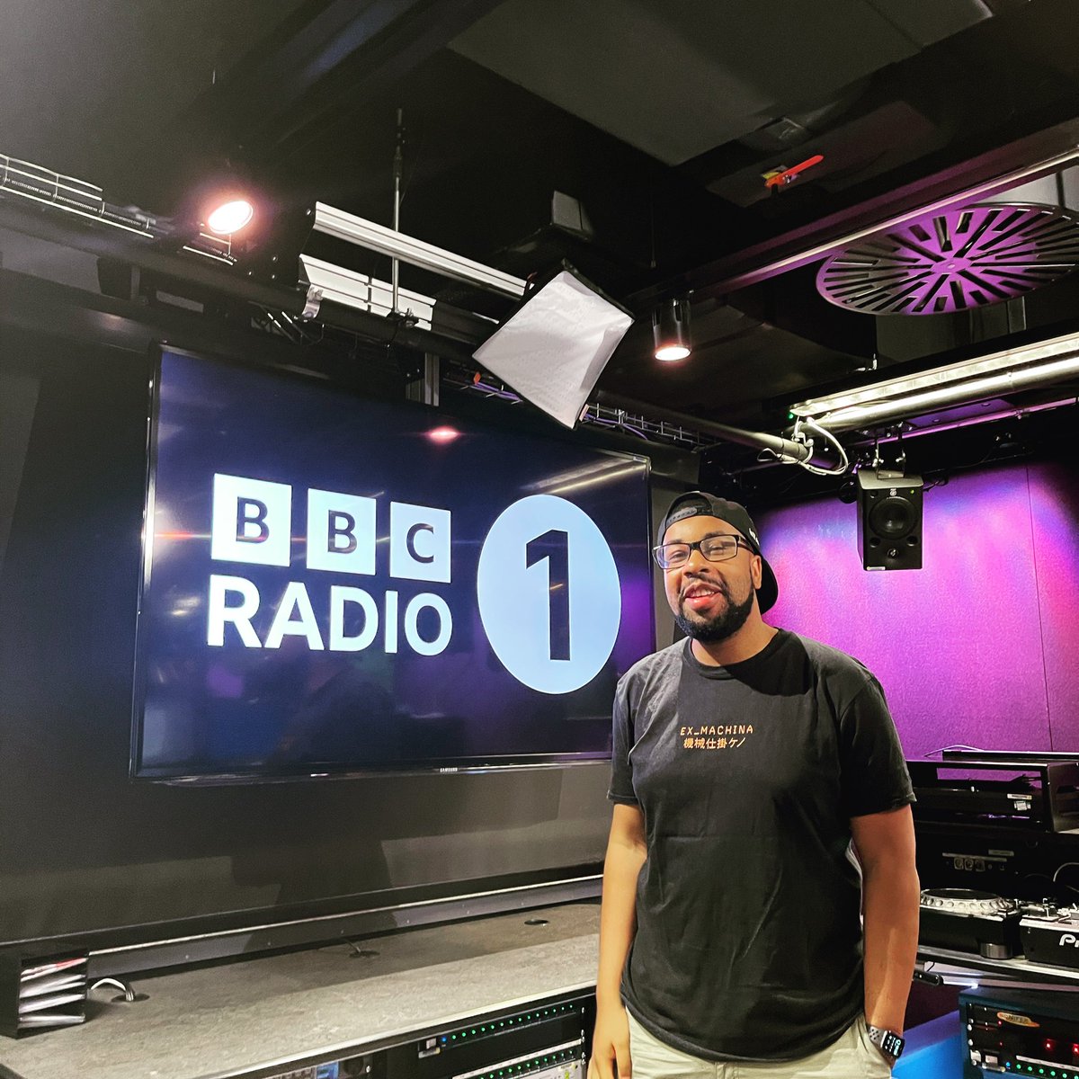 NELS (@nelshylton) on Twitter photo Back again tonight on <a href="/BBCR1/">BBC Radio 1</a> with Future Alternative!
Heaps of new music from the most vibrant scene in the game right now including:
<a href="/tova_music/">TOVA</a> <a href="/sadboysclb/">Sad Boys Club</a> <a href="/THEBETHS/">The Beths</a> <a href="/its_R_O_R_Y/">RØRY</a> <a href="/killboy/">KILLBOY</a> <a href="/beabad00bee/">beabadoobee</a> <a href="/BagofCans3/">BAG OF CANS</a> <a href="/_LooseArticles/">Loose Articles</a> <a href="/IOTAofficialUK/">IOTA</a> <a href="/momma_band/">Momma</a> <a href="/Roemusic/">Roe</a> Back again tonight on <a href="/BBCR1/">BBC Radio 1</a> with Future Alternative!
Heaps of new music from the most vibrant scene in the game right now including:
<a href="/tova_music/">TOVA</a> <a href="/sadboysclb/">Sad Boys Club</a> <a href="/THEBETHS/">The Beths</a> <a href="/its_R_O_R_Y/">RØRY</a> <a href="/killboy/">KILLBOY</a> <a href="/beabad00bee/">beabadoobee</a> <a href="/BagofCans3/">BAG OF CANS</a> <a href="/_LooseArticles/">Loose Articles</a> <a href="/IOTAofficialUK/">IOTA</a> <a href="/momma_band/">Momma</a> <a href="/Roemusic/">Roe</a>