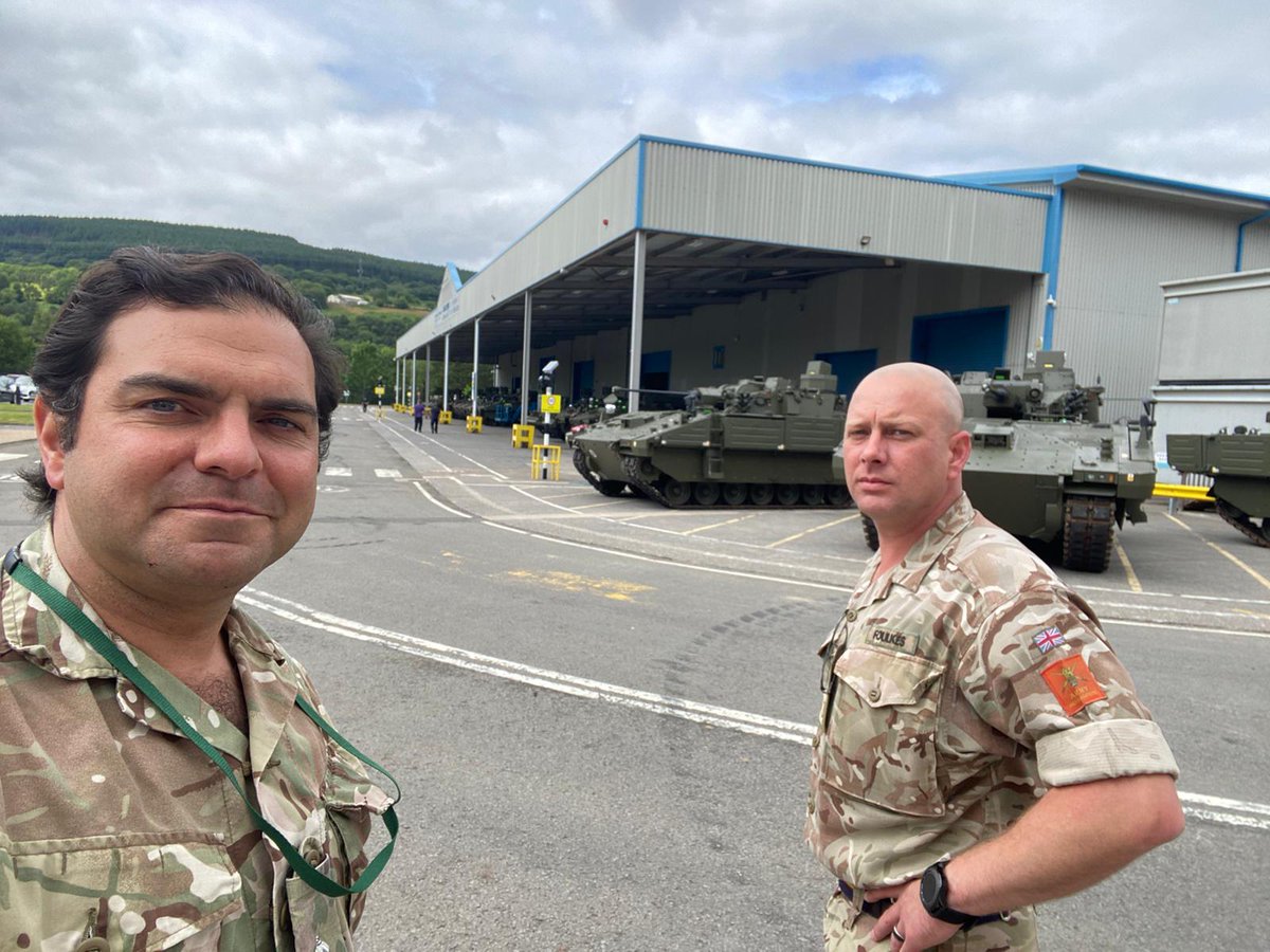 ArmourLab's tweet photo. CO #ATDU visiting the Acceptance & Trials Team (ATT) in Merthyr Tydfil, home of #GDUK and #AJAX assembly.
CO pictured with ASM WO1 Foulkes ATT https://t.co/cXSUsbrEfh