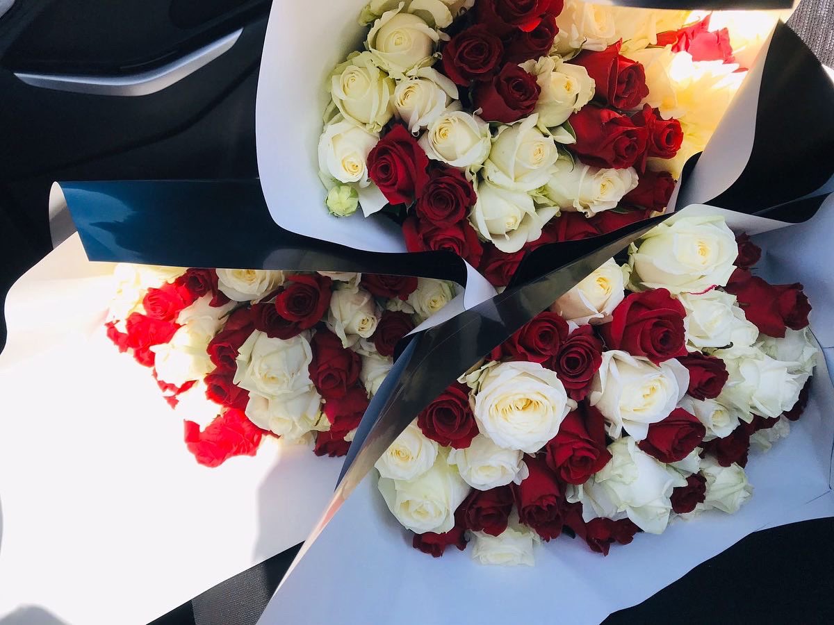 cairotheflorist's tweet photo. Fresh flowers for all occasions with free delivery around gauteng 📍WhatsApp or call 0658666941 -cairo_the_florist on Instagram #GirlTalkZA #GirlsTalkZA #GirlzTalkZa #Mamkhize #SkKhoza #LoadsheddingStage6 #sithelo #leratokganyago #BhekiCele #AndileMpisane #Apartheid #KellyKhumalo https://t.co/SF6EraRLHA