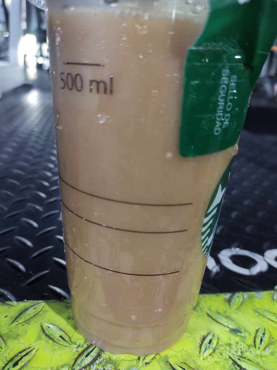 moritarocker_28's tweet photo. @StarbucksMex @UberEats_mex https://t.co/0Y5VhJIlSL