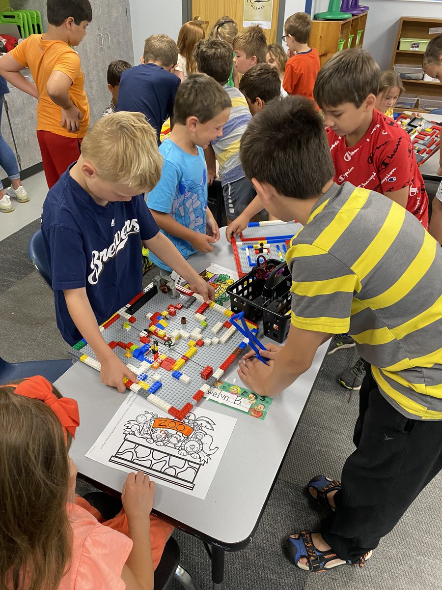 We love having visitors here in 1st grade. 3rd/4th grade students stopped by to show off their Lego marble runs and even let us test them out! #wcsflight