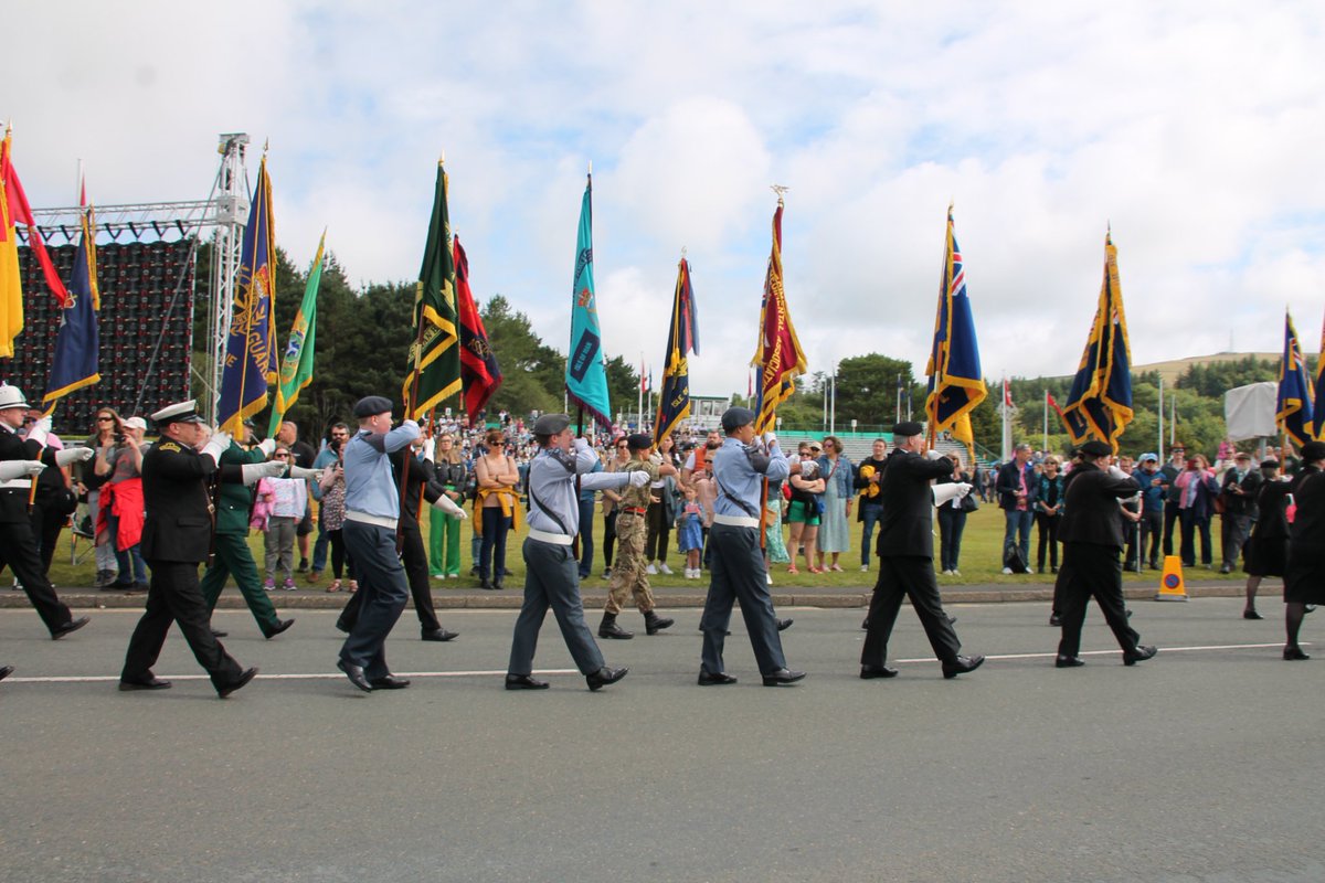 Yesterday we took part in the #Tynwald Day ceremony, which celebrates the Manx national day.  
Cadets were among the standard bearers and lined the procession route to Tynwald Hill for the open-air reading of the island's new laws in English and #Manx. #aircadets #iom