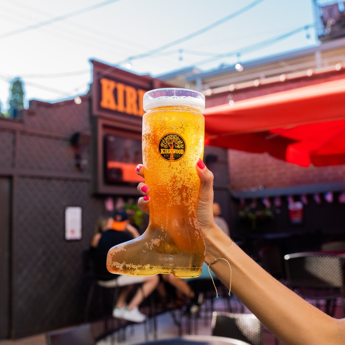 Come celebrate the short week with beer boots on the patio, tonight! 🍻🍺