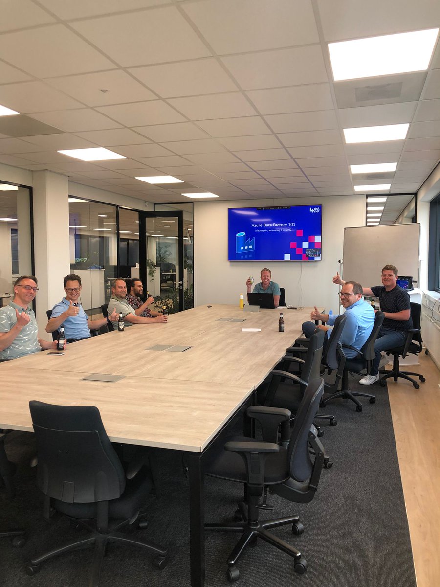Pizzasessies <a href="/4Dotnet/">4Dotnet</a> in Meppel en Nieuwegein zijn gezellige avonden en je steekt nog wat op ook😎, want <a href="/HermanCordes/">Herman Cordes</a> vertelt hoe je met Azure Data Factory (ADF) ETL pipelines in de cloud bouwt. Hoe implementeer je ADF en hoe ontwerp je ze met ADF Studio? #Azure #kennisdelen