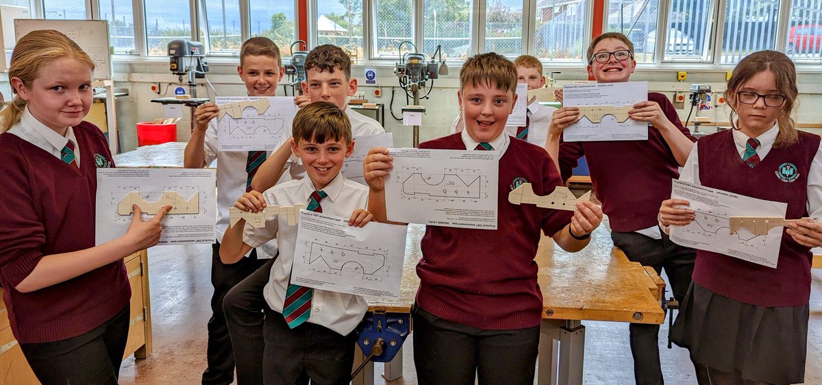 FlintHighDT's tweet photo. A group of our young engineers proudly demonstrated impressive progress in the workshop today using a wide range of tools &amp; equipment #STEM https://t.co/n6Z0yFWDZC