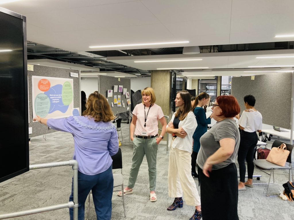drzacharywalker's tweet photo. So enjoyed our @IOE_London #masie students talk about their research in the Special Topics in Autism Research module! Such a good evening - thank you to @LauraMayCrane and @MelRomualdez did a wonderful job with the students. https://t.co/p3QJg0EZ4v