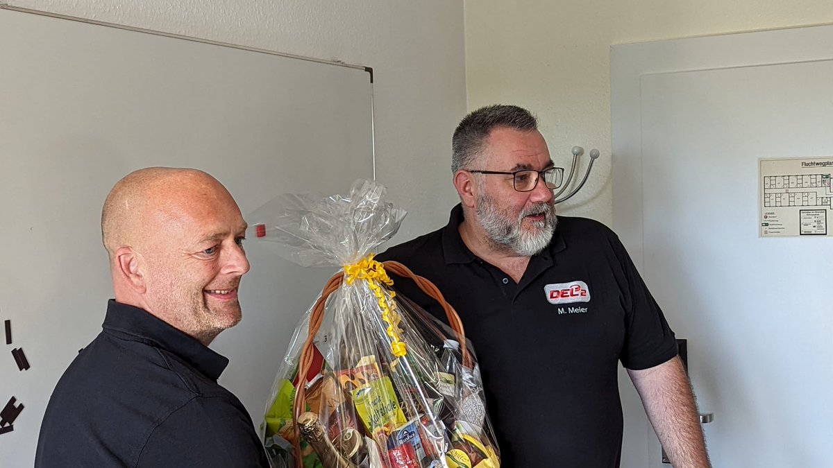 DEL2 tweet media