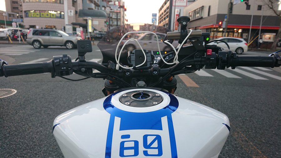 shiro_whitefox's tweet photo. MT-09に取り憑かれてます。
#MT乗りはRTしてくれるらしい
#繋がれMTの輪2022夏
#MT女子
#Goodrider https://t.co/dNuaQnl9ni