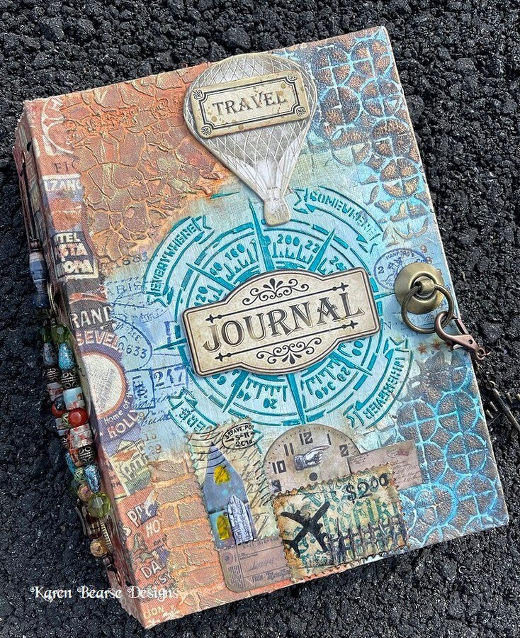 BearseKaren's tweet photo. Took me a few days to design this @eileenhull journal but you could make it in a day if you follow my tutorial.. link in profile. Loving this luscious, metallic, grungy travel Full Size book. #eileenhull #ehinspirationteam #sizzix #mymakingstory #eileen… https://t.co/Vp3IC7xWG5 https://t.co/1hOCTHbucv