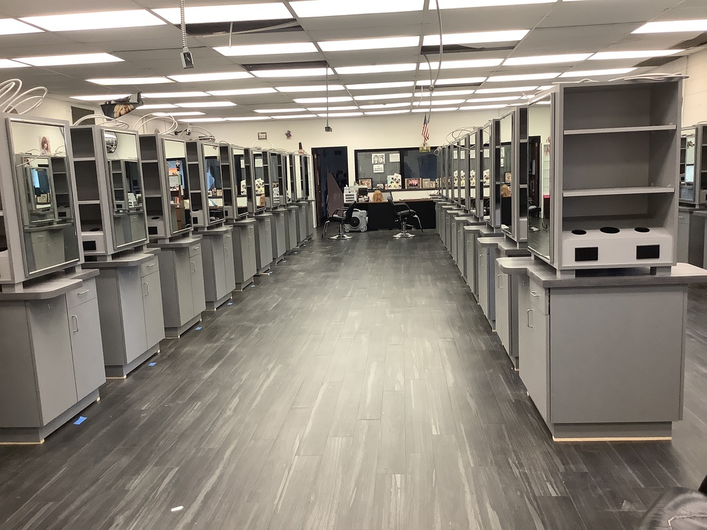 CPACTC's tweet photo. The new Cosmetology work stations and shampoo bowls have been delivered! @cpactc #greenisgone #hellogray https://t.co/OB7Wi0SiZ8