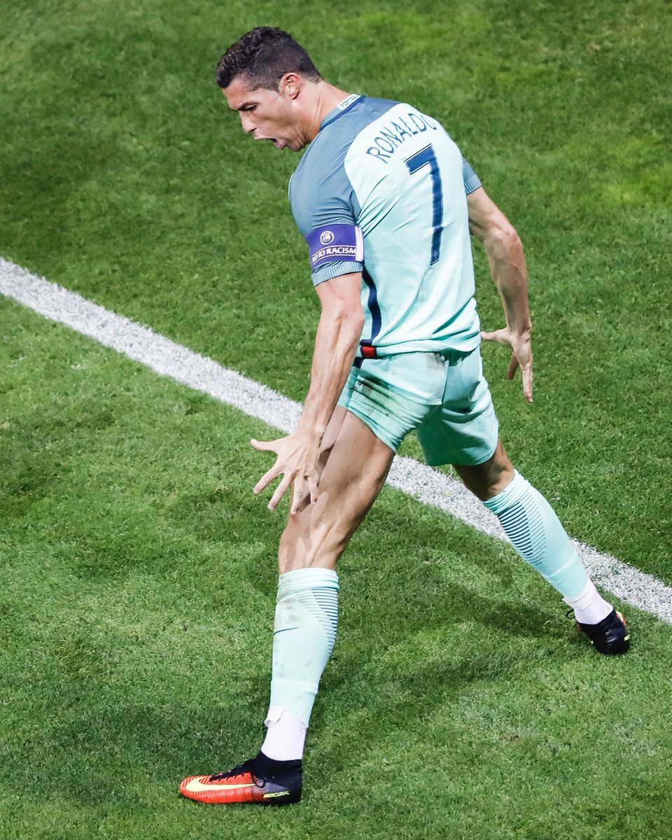 selecaoportugal's tweet photo. 💫 Some things never change. @Cristiano 🐐

#TeamPortugal #EURO2016 https://t.co/QrRwSbhXel