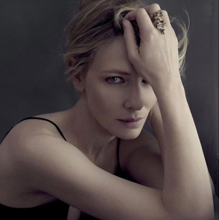 oceanaird's tweet photo. cate blanchett knows how to make girls weak https://t.co/2ST4A3e5gK