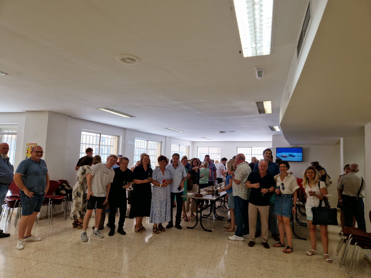 Despedida de la #Facultadmedicina de la <a href="/UMU/">Universidad Murcia</a> en Espinardo. El fin de 50 años de historia.A por los siguientes 50 más unidos que nunca en el Campus de Ciencias de la Salud!!