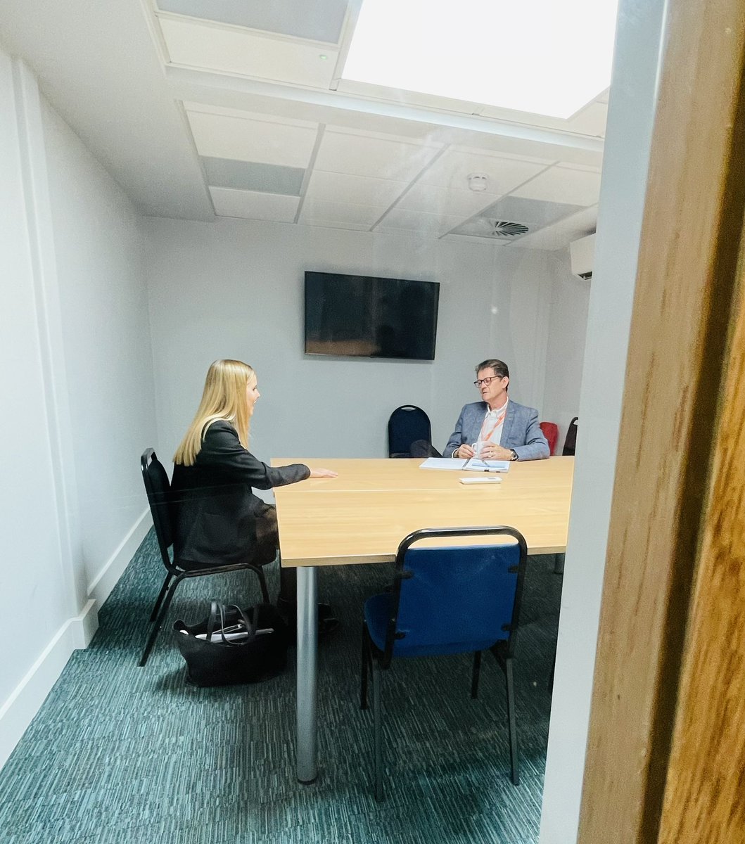 TPS_Aspirations's tweet image. Thank you to our school governors who are in school this afternoon doing mock interviews with some of our year 10s @TPS_Hitchin #getworkready