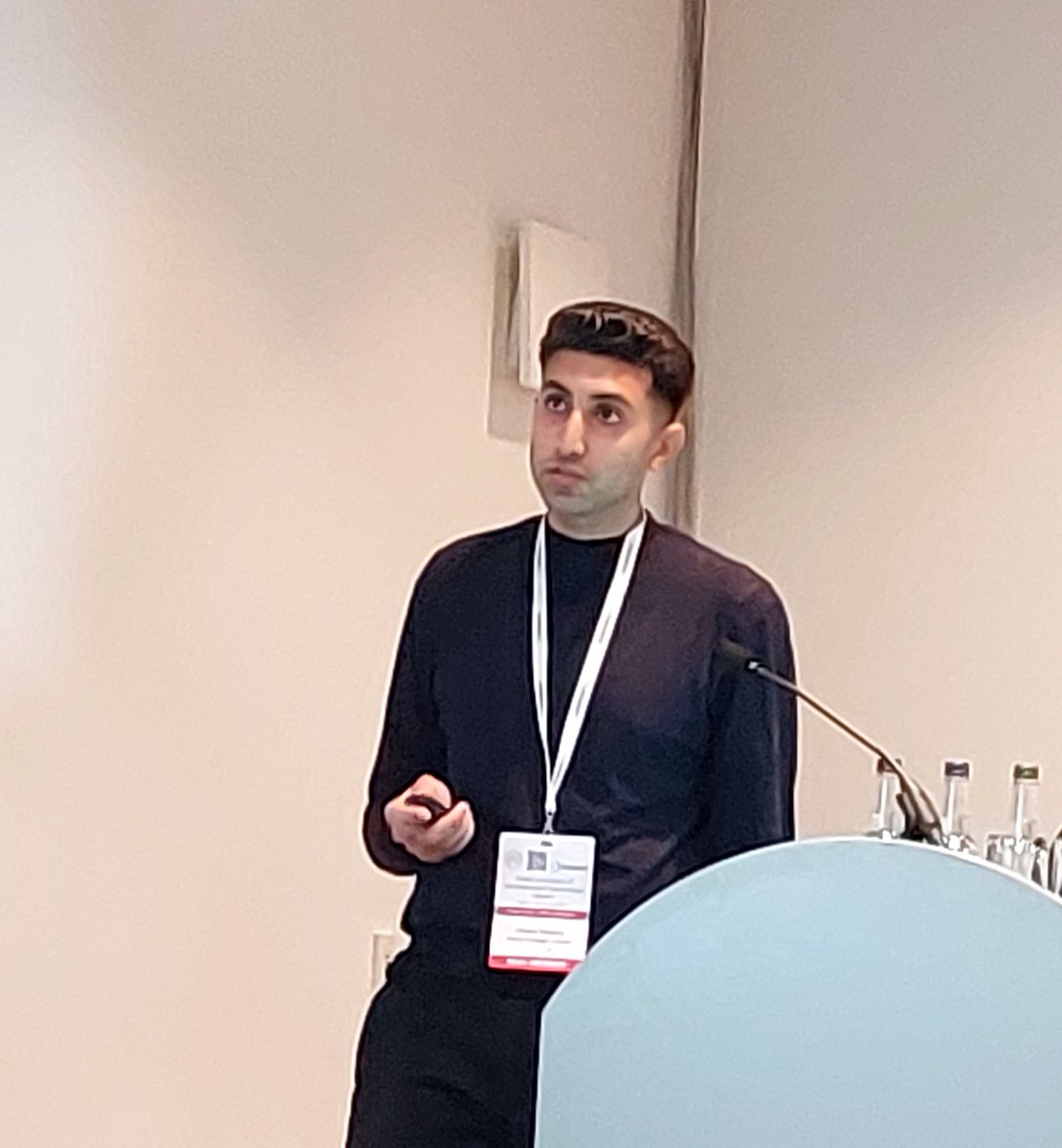 Prize winner at the BSID2022 Shane Solanky presenting data from the @DiMeglioLab on a candidate biomarker of response for biologics targeting the IL-23/IL-17 axis at the BSID session  #BAD2022