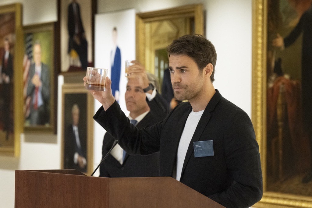 DistilledSpirit's tweet image. Co-founder of @brothersbond Bourbon, @paulwesley, &amp;amp; over a dozen other producers of U.S. spirits raise a glass to the end of tariffs on American Whiskey during a special @distilledspirit event at the U.S. Embassy in London. Cheers to #ToastsNotTariffs!