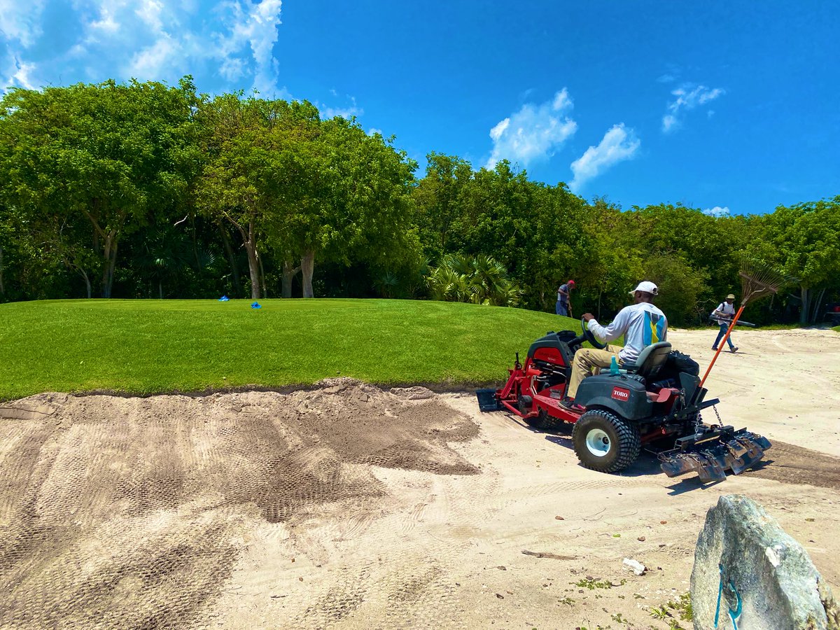 Bi-weekly v-cut fairways in place
84 bunkers = new sand ☑️
Aerification #1 = ☑️
Repairing/relocating sand displacement around tees = ☑️
#letsgoooo #itsbetterinthebahamas #dreamteam #gcsaa #caribbeangcsa 
#toro #wiedenmann #outcross #firstdentfromshippingcompany #newtoys #finally