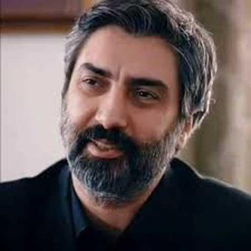 اذا رايدين ينطون الخونه الثرثره لتشويه السمعه وتلفيق اشعات لتغطية مافعلوه طول السنين من شتى أنواع مايسمى الغدر والخيانه %// ترى واهمين والله لانخلي سيرتهم الخيانه توصل مسامع اكبر واردى فيهم $//كلن يعرف حدوده نحن نعرف حدودنا مالنا في احد