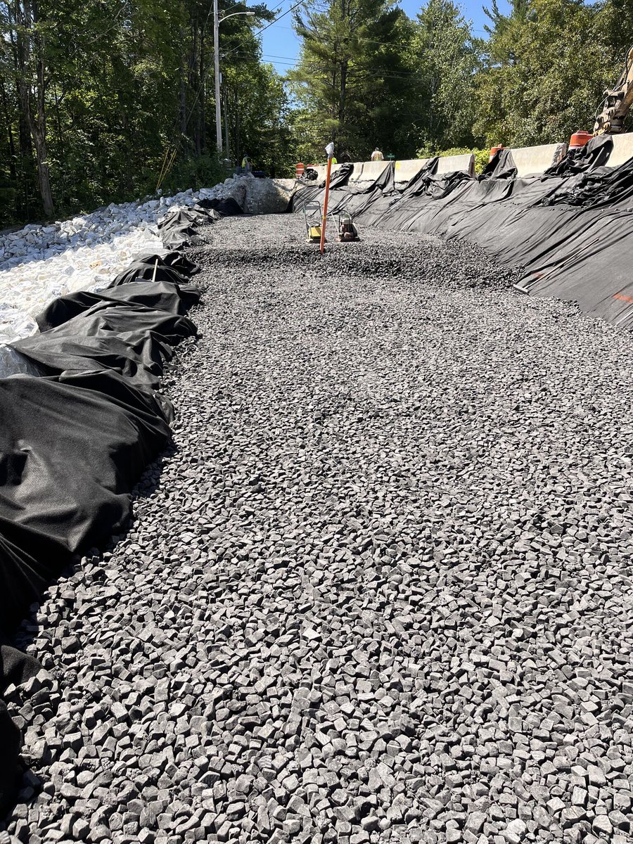 glavel_inc's tweet photo. Lightweight fill installation in West Rutland VT. Glavel was used to reduce weight on an embankment as roadbed fill. Being so lightweight, Glavel alleviated load concerns and long term effects of weight settlement.
#Civil #CivilEngineering #GreenConstruction #Glavel https://t.co/9l2it5eBd4