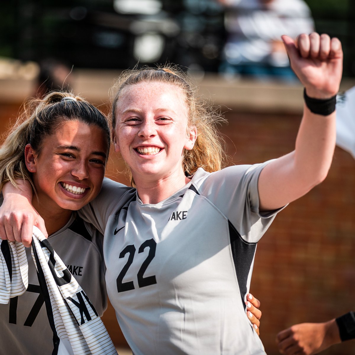WakeWSoccer's tweet photo. Returning in 2022 | #𝟐𝟐 𝐒𝐚𝐬𝐡𝐚 𝐒𝐜𝐡𝐰𝐚𝐫𝐭𝐳

➝ A junior from New York City, N.Y.
➝ Played in four games
➝ Totaled 65 minutes of action

#GoDeacs🎩⚽️ | @sashaschwartz38 https://t.co/KCoEWSdXWp
