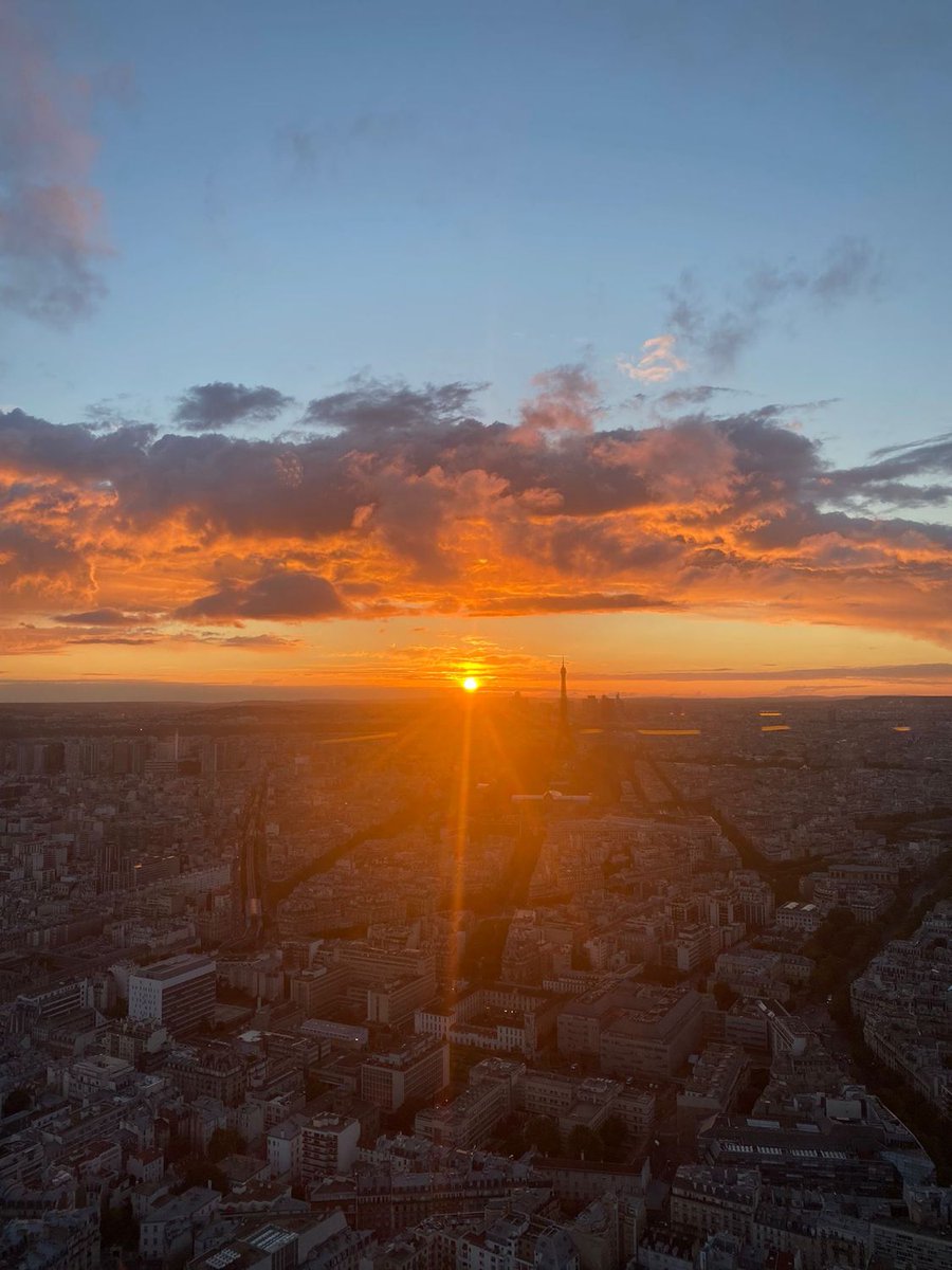 Un GRAND merci à tous les participants, au jury, aux organisateurs de la #CSquad et bravo aux gagnants de l'édition 2022 des <a href="/Contentsquare/">Contentsquare</a> #UXAwards ! 

👏 <a href="/KiabiFrance/">KIABI FRANCE</a> ; <a href="/CarrefourGroup/">Carrefour</a>  ; <a href="/TAGHeuer/">TAG Heuer</a>  ; <a href="/getqonto/">Qonto</a>  ; <a href="/RTLFrance/">RTL France</a> ; <a href="/Ledger/">Ledger</a>  ; Explore Grand Est ; <a href="/AesioMutuelle/">AÉSIO mutuelle</a>