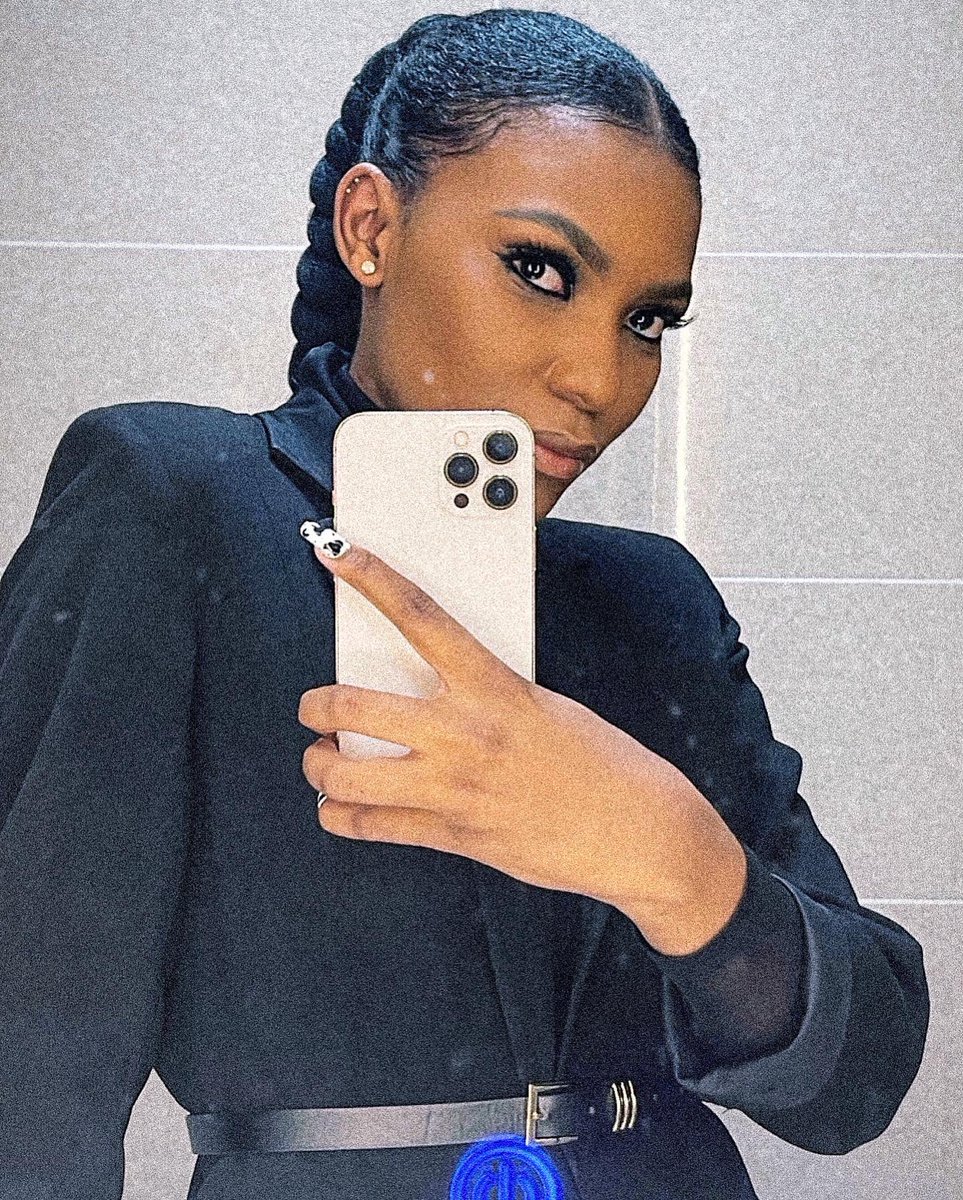 Guys let’s meet this coming Saturday at Twin Park 71 11th road Bramley for the <a href="/jagermeistersa/">Jägermeister South Africa</a> &amp; #nightembassyjhb event with a dope lineup. Register on this link and let’s make it a night to remember bit.ly/night-embassy0…
#nightembassyjhb #byjagermeister #Music #Nightlife #Ad