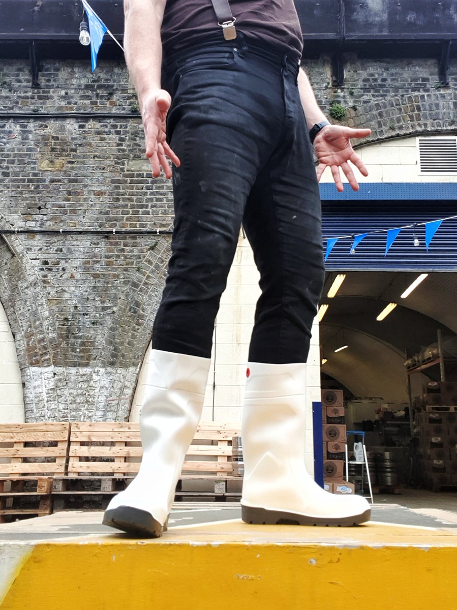 Paul Staxx Spraget (@marshallstaxx) on Twitter photo Today at <a href="/OrbitBeers/">Orbit Beers Brewery & Taproom</a>: it's New Boot Day! FYI For the welliegeeks among you - these are Dunlop Purofort FoodPro Safety Hydrogrip in Arctic White colourway. Today at <a href="/OrbitBeers/">Orbit Beers Brewery & Taproom</a>: it's New Boot Day! FYI For the welliegeeks among you - these are Dunlop Purofort FoodPro Safety Hydrogrip in Arctic White colourway.