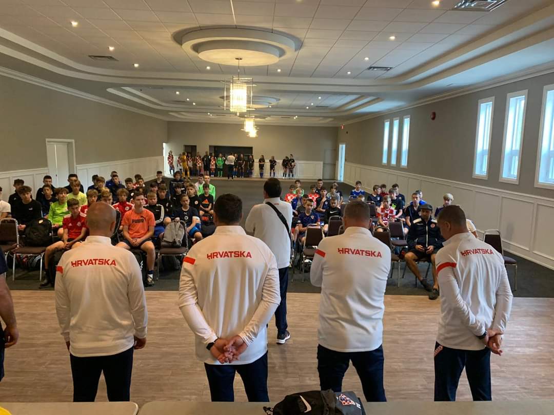 And we're off.  Day 1 of the <a href="/HNS_CFF/">HNS</a> camp.
<a href="/HNNSavez/">HNNS</a>