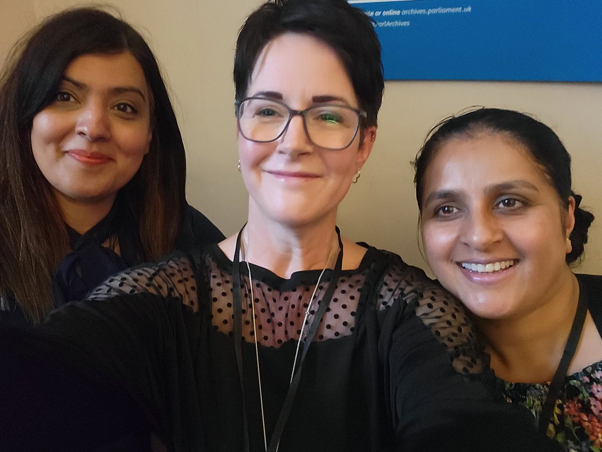 Just arrived with my sisters Sophia &amp; Saj for afternoon tea at the House of Lords &amp; listen to an inspiring story from Muzahid Khan "gift of giving". #Community <a href="/CityPolice/">City of London Police</a> <a href="/Official_NAMP/">NAMP</a> <a href="/NorthantsPolice/">Northants Police</a>