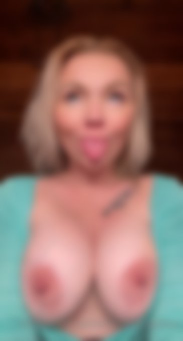 MssdanielsXX's pics and videos - FW SJdOXoAEkDA9 jpg:small