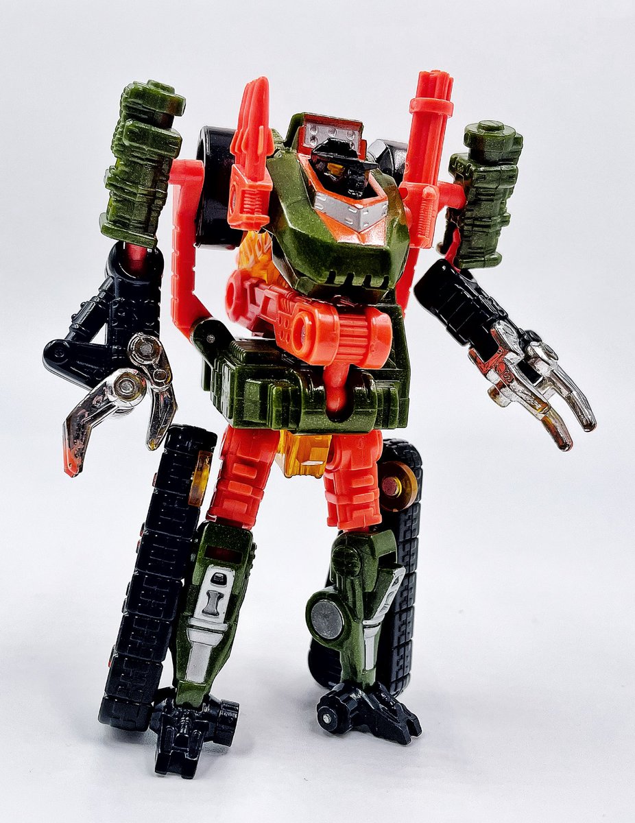 TheBWUproject's tweet photo. BWU Scavenger
Figure: beast machines Scavenger
Nobody knows what he turns into but you know what he’s owning it
One of the best BM toys (which are all winners btw) every home deserves Atleast one of him https://t.co/5ukuZgtj82